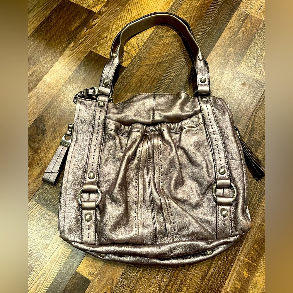 B. Makowsky genuine leather metallic handbag